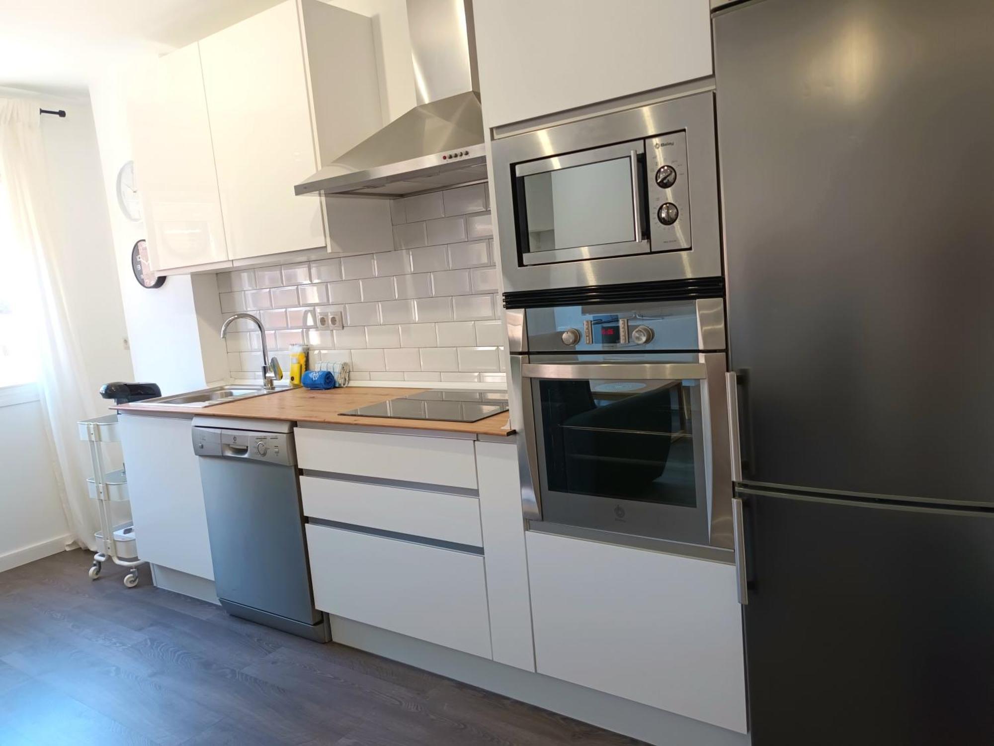 Apartamento Vacacional Cuarteles Malaga Ngoại thất bức ảnh