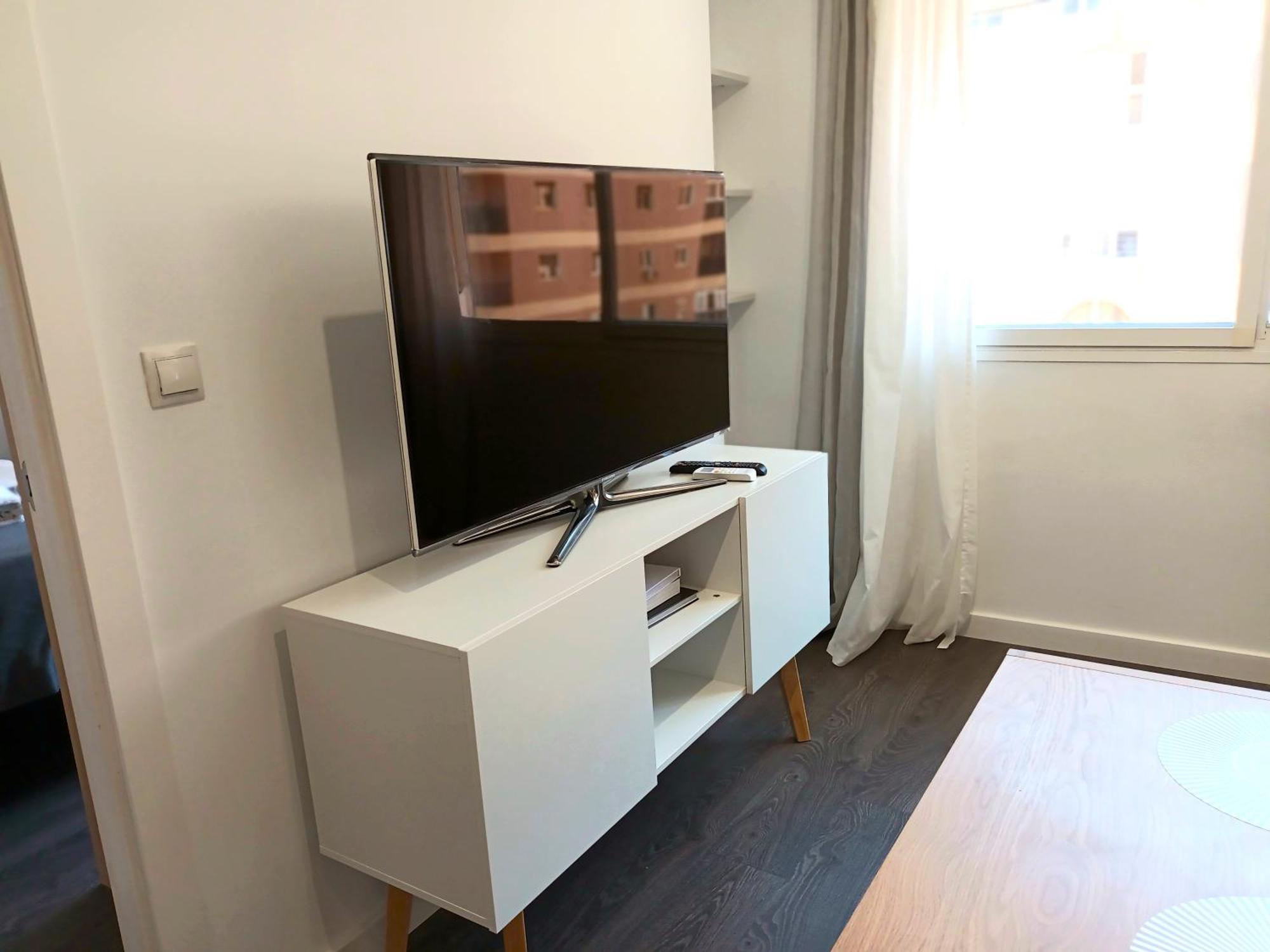 Apartamento Vacacional Cuarteles Malaga Ngoại thất bức ảnh
