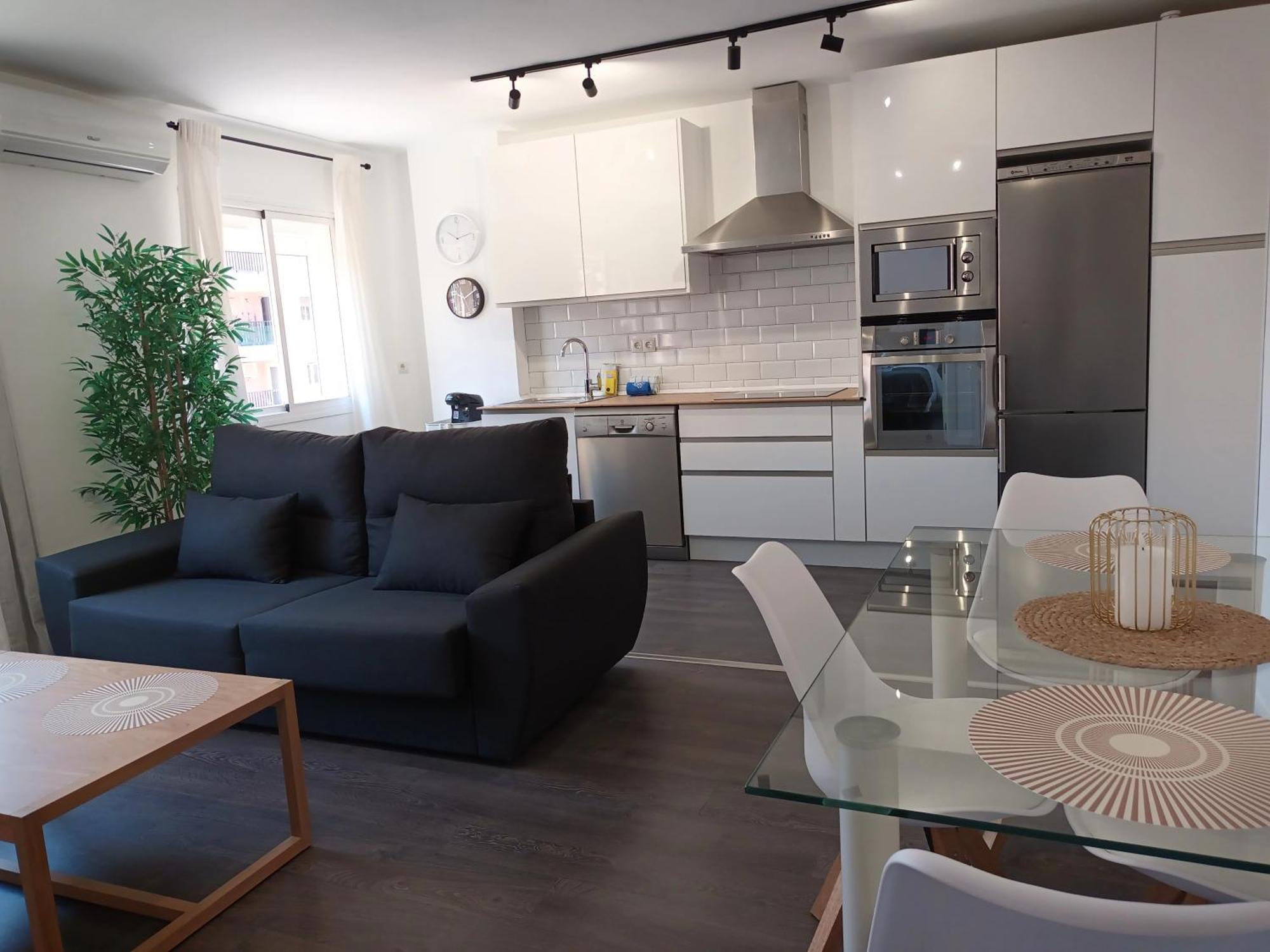 Apartamento Vacacional Cuarteles Malaga Ngoại thất bức ảnh