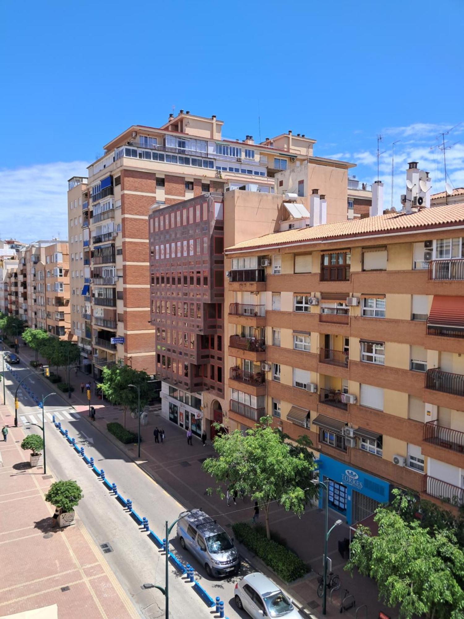 Apartamento Vacacional Cuarteles Malaga Ngoại thất bức ảnh